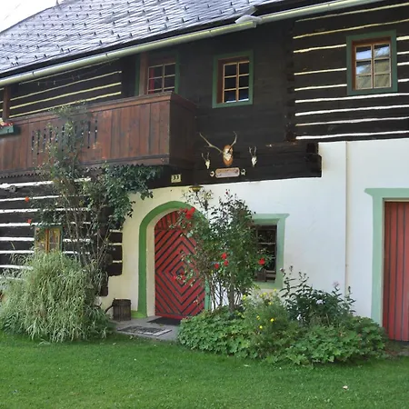 Semesterbostad Altes Gnesau